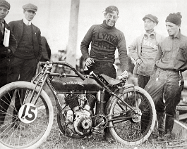 Maldwyn Jones racing for Flying Merkel.